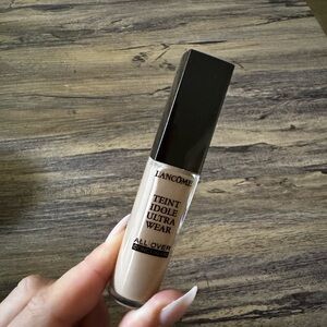 Teint Idole Ultra Wear All Over Concealer - Cream Lancome